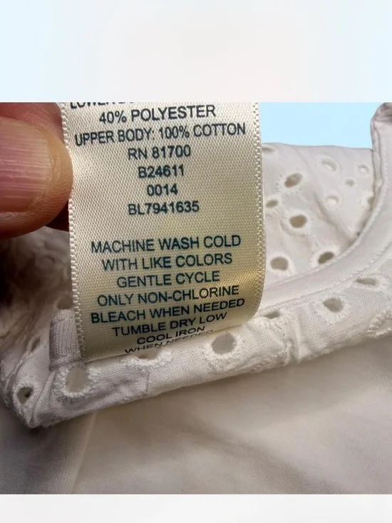 Blair- Eyelet Sleeve V-Neck Women's Top - White XL - Picture 7 of 8